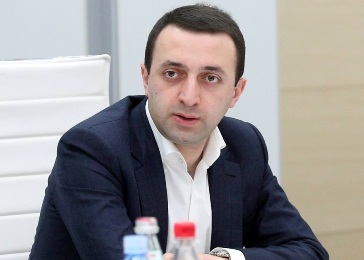 "ქართული ფოლადის" დირექტორი ღარიბაშვილს "ტყუილის ტირაჟირებაში" ადანაშაულებს